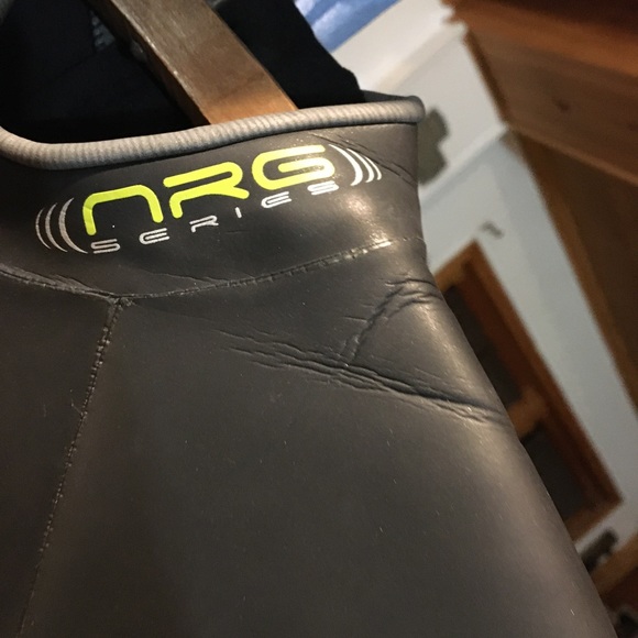 Wetsuit by Neosport Full Size 5MM NWT Perfect for Surfing 🏄‍♀️ Diving and More - Picture 7 of 13